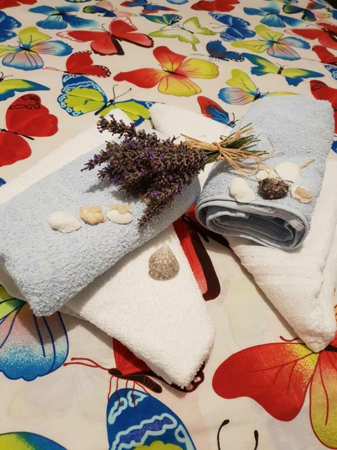 שמריקה Apartman Dora מראה חיצוני תמונה